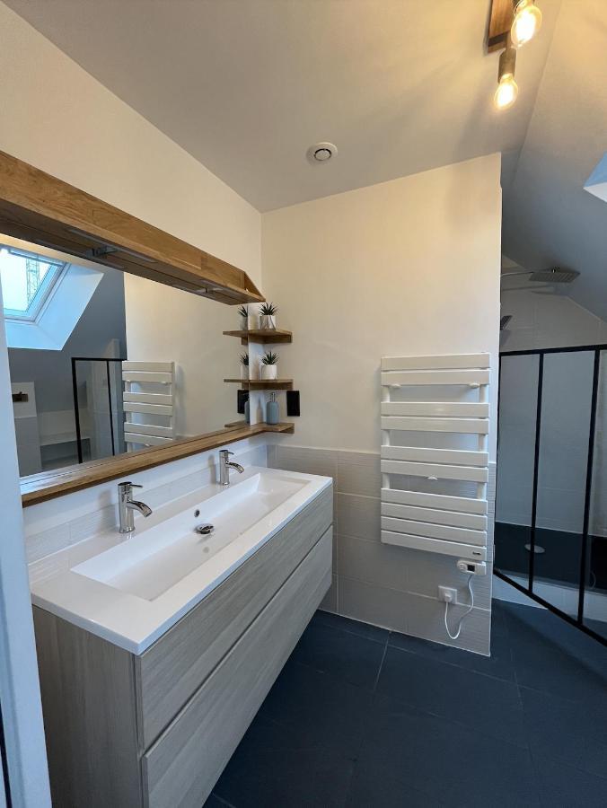 Les Pierres De Symphorien - Parking Gratuit Apartment Vannes Exterior photo