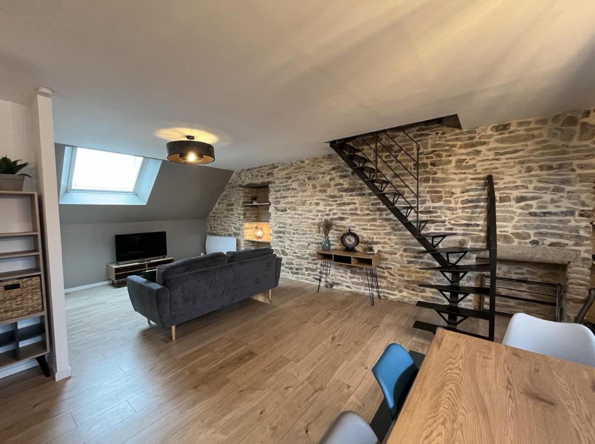 Les Pierres De Symphorien - Parking Gratuit Apartment Vannes Exterior photo
